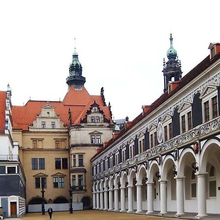 F1 - Kunst Und Design Dresden Apartment Ngoại thất bức ảnh