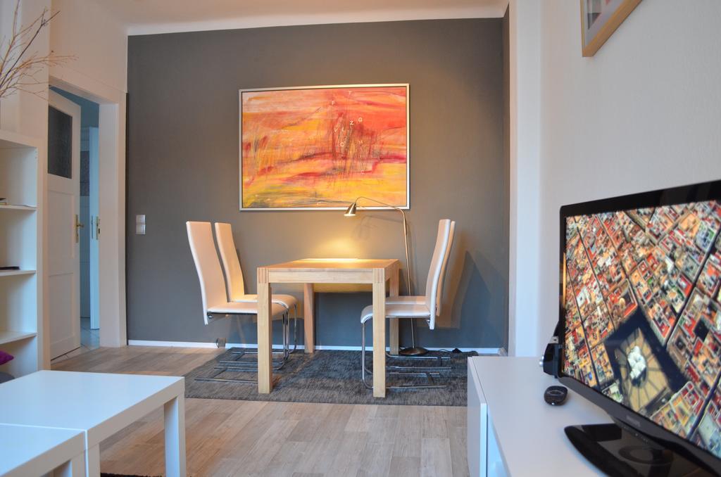 F1 - Kunst Und Design Dresden Apartment Phòng bức ảnh